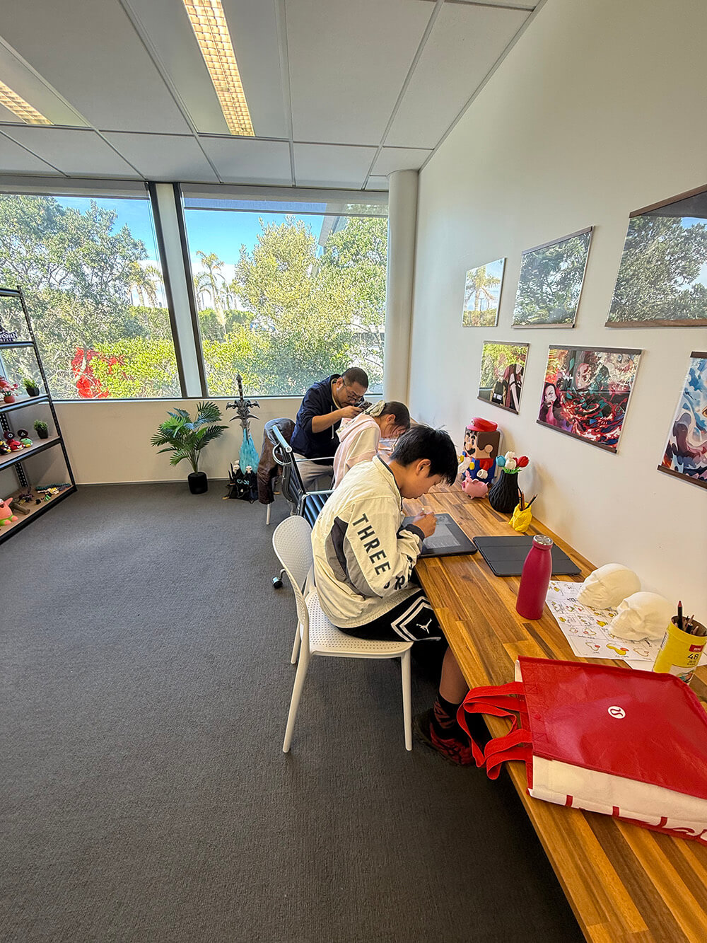 Digital art classroom
